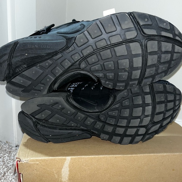 Used Nike x Off white presto size 7- Black - Picture 7 of 8
